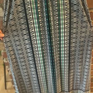 Max Studio maxi dress. Size large.